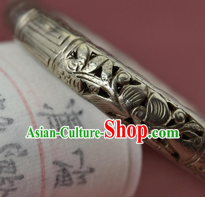 Chinese National Silver Carving Bracelet Traditional Wristlet Accessories Chinese National Silver Carving Bracelet Traditional Wristlet Accessories