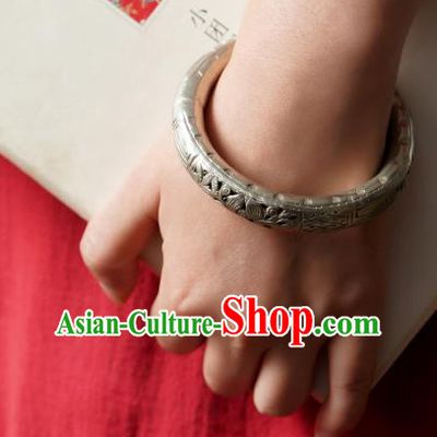Chinese National Silver Carving Bracelet Traditional Wristlet Accessories