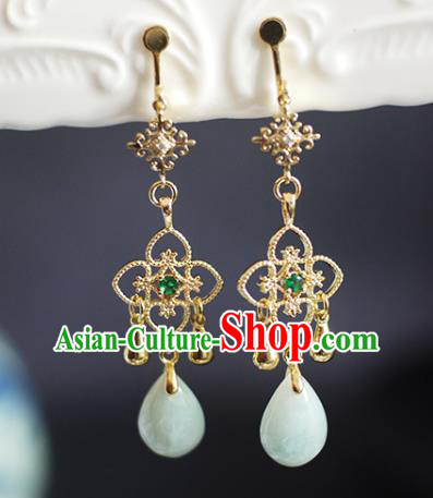 China Handmade Jadeite Earrings Traditional Ming Dynasty Golden Clover Ear Jewelry China Handmade Jadeite Earrings Traditional Ming Dynasty Golden Clover Ear Jewelry