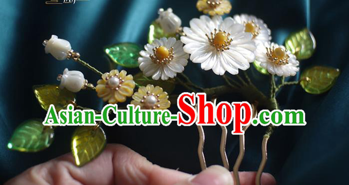 Chinese Ancient Palace Lady Pearls Hairpin Traditional Ming Dynasty Shell Daisy Hair Comb Chinese Ancient Palace Lady Pearls Hairpin Traditional Ming Dynasty Shell Daisy Hair Comb