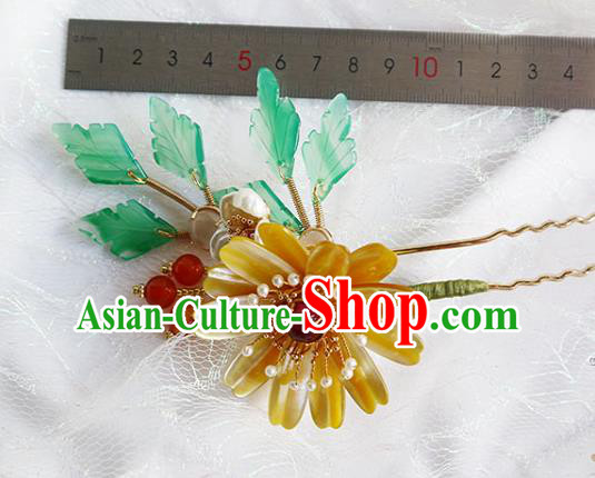 Chinese Ancient Young Lady Hairpin Traditional Ming Dynasty Yellow Shell Chrysanthemum Hair Stick Chinese Ancient Young Lady Hairpin Traditional Ming Dynasty Yellow Shell Chrysanthemum Hair Stick