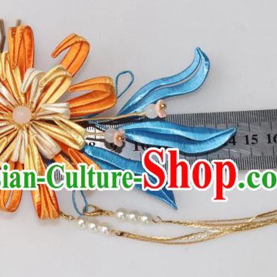 Chinese Ancient Infanta Golden Tassel Hairpin Traditional Ming Dynasty Princess Orange Silk Chrysanthemum Hair Comb