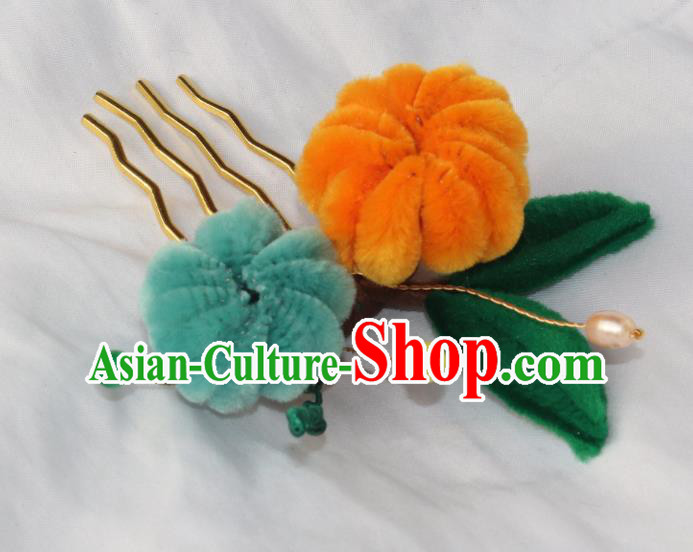 Chinese Ancient Court Hairpin Traditional Ming Dynasty Princess Velvet Chrysanthemum Hair Comb Chinese Ancient Court Hairpin Traditional Ming Dynasty Princess Velvet Chrysanthemum Hair Comb