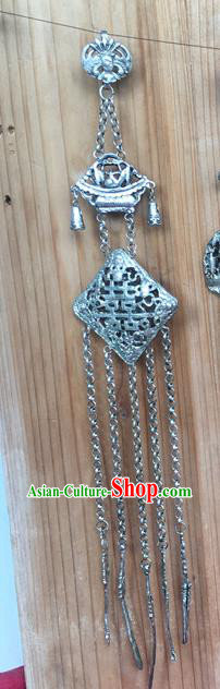 Chinese Ancient Qing Dynasty Brooch Accessories Traditional Wedding Silver Tassel Pendant Chinese Ancient Qing Dynasty Brooch Accessories Traditional Wedding Silver Tassel Pendant