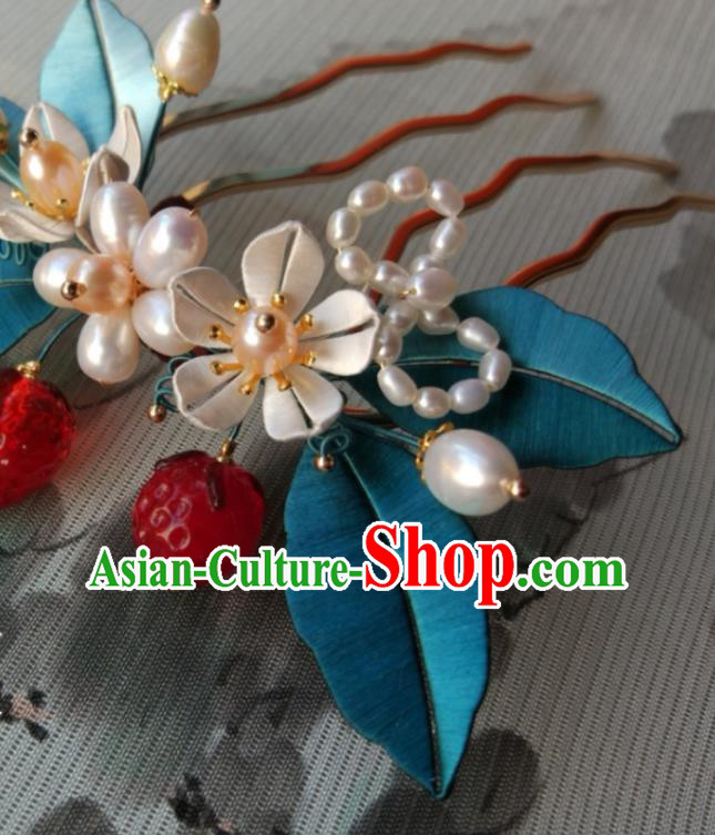 Chinese Traditional Pearls Hairpin Ming Dynasty Hair Accessories Ancient Princess Strawberry Hair Comb Chinese Traditional Pearls Hairpin Ming Dynasty Hair Accessories Ancient Princess Strawberry Hair Comb