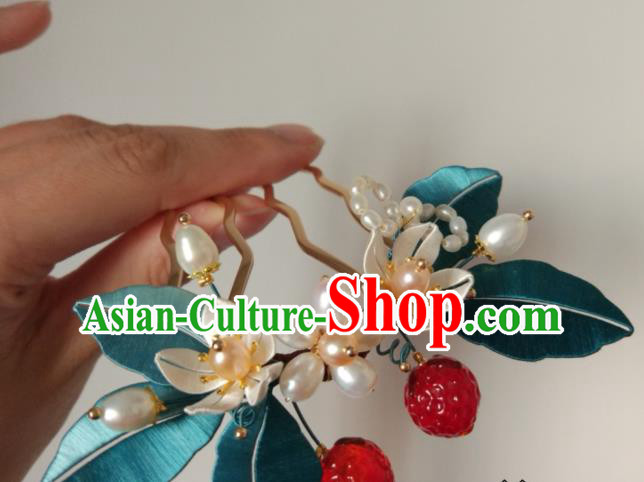 Chinese Traditional Pearls Hairpin Ming Dynasty Hair Accessories Ancient Princess Strawberry Hair Comb Chinese Traditional Pearls Hairpin Ming Dynasty Hair Accessories Ancient Princess Strawberry Hair Comb