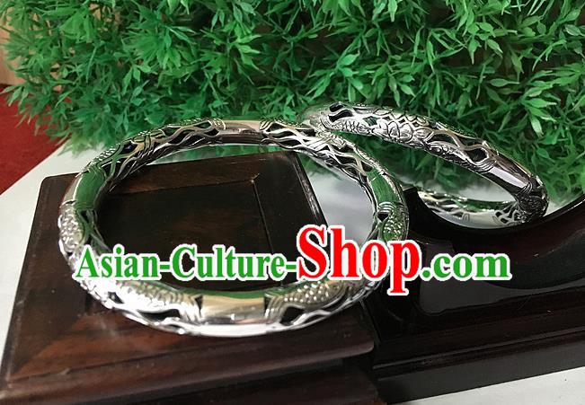 Handmade China National Wedding Bracelet Accessories Ethnic Carving Fish Silver Bangle Handmade China National Wedding Bracelet Accessories Ethnic Carving Fish Silver Bangle