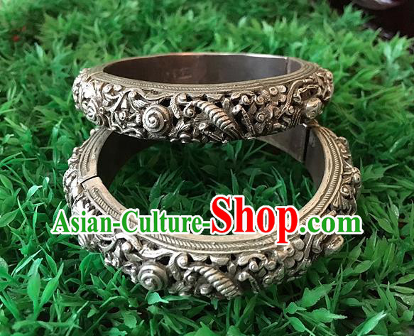 Handmade China Ethnic Silver Carving Dragon Bangle National Bracelet Accessories Handmade China Ethnic Silver Carving Dragon Bangle National Bracelet Accessories