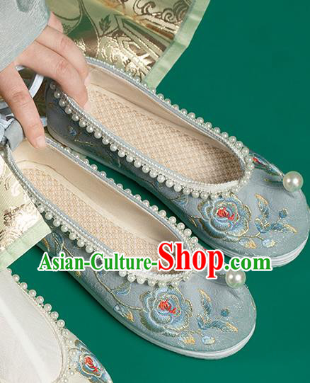 China Traditional Hanfu Pearls Shoes Handmade Ancient Princess Shoes Light Blue Embroidered Shoes China Traditional Hanfu Pearls Shoes Handmade Ancient Princess Shoes Light Blue Embroidered Shoes