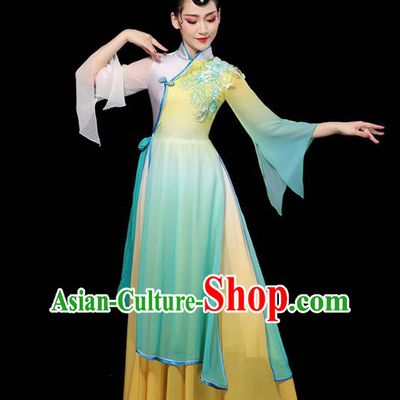 Chinese Classical Dance Green Dress Traditional Stage Performance Costume Group Dance Clothing