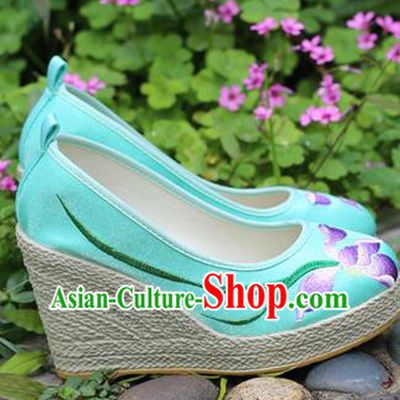 Chinese National Embroidered Orchids Green Satin Shoes Yunnan Ethnic Folk Dance Wedge Heel Shoes