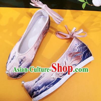 China Handmade Ming Dynasty Princess Shoes Classical Goldfish Pattern Pink Satin Shoes Traditional Hanfu Shoes