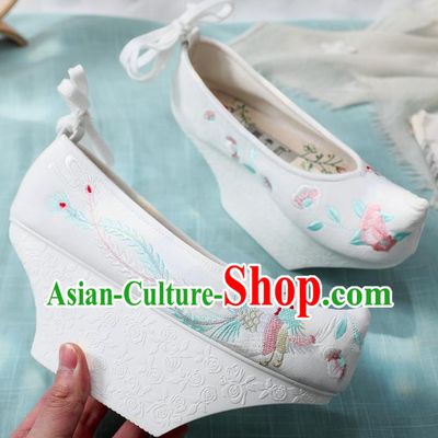 China Embroidered Phoenix White Cloth Shoes Handmade Saucers Shoes Traditional Qing Dynasty Imperial Concubine Shoes