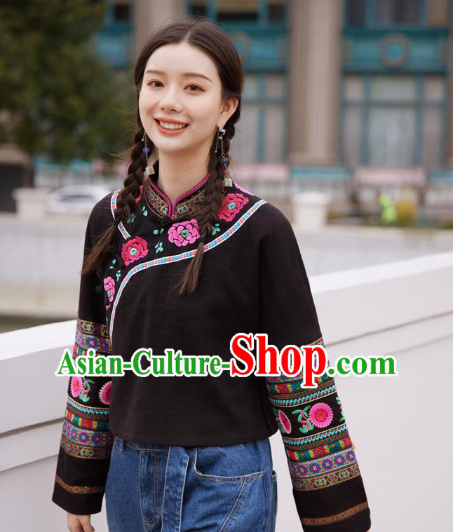 Chinese Traditional National Outer Garment Costume Tang Suit Embroidered Black Jacket Chinese Traditional National Outer Garment Costume Tang Suit Embroidered Black Jacket