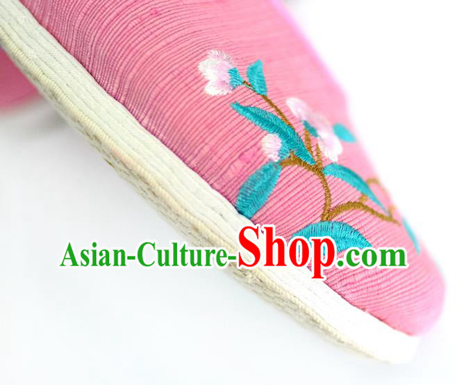 China Handmade National Shoes Embroidered Plum Pink Cloth Shoes Traditional Folk Dance Shoes China Handmade National Shoes Embroidered Plum Pink Cloth Shoes Traditional Folk Dance Shoes
