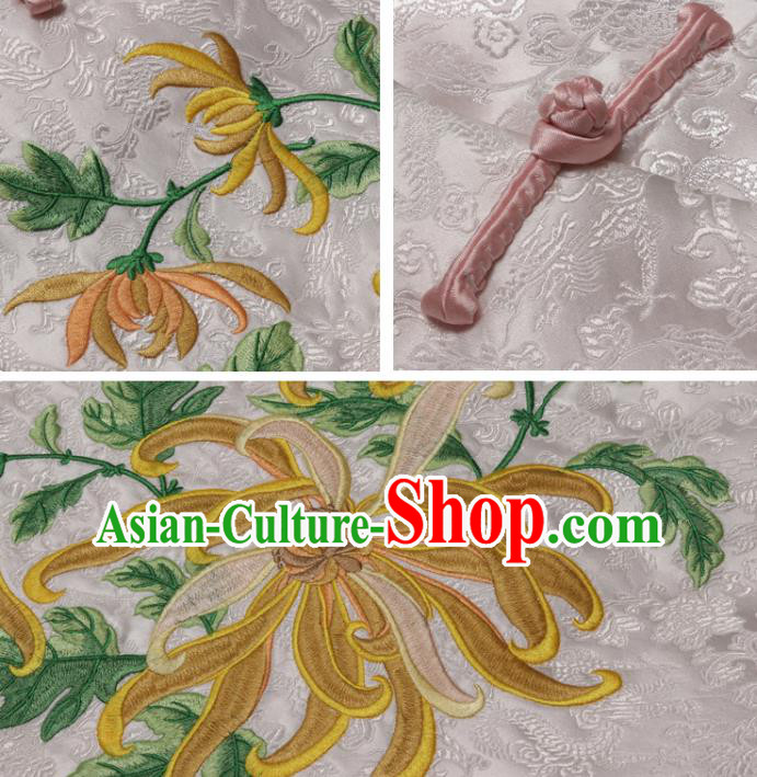 Chinese Tang Suit Upper Outer Garment Traditional Embroidered Chrysanthemum Waistcoat National White Brocade Vest Chinese Tang Suit Upper Outer Garment Traditional Embroidered Chrysanthemum Waistcoat National White Brocade Vest