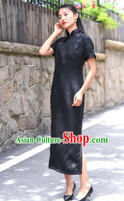 Chinese Traditional Qipao Dress Costume National Young Lady Black Silk Cheongsam Chinese Traditional Qipao Dress Costume National Young Lady Black Silk Cheongsam