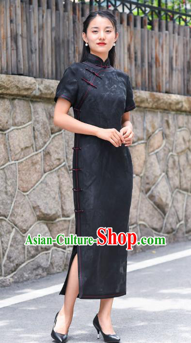 Chinese Traditional Qipao Dress Costume National Young Lady Black Silk Cheongsam Chinese Traditional Qipao Dress Costume National Young Lady Black Silk Cheongsam