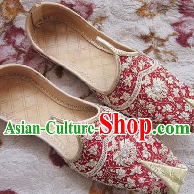 Asian Folk Dance Shoes Indian Embroidered Red Leather Shoes Traditional Wedding Bridegroom Shoes