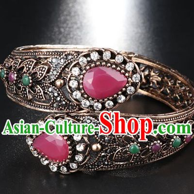 Asian Indian Court Woman Bracelet India Belly Dance Wristlet Accessories Bangle