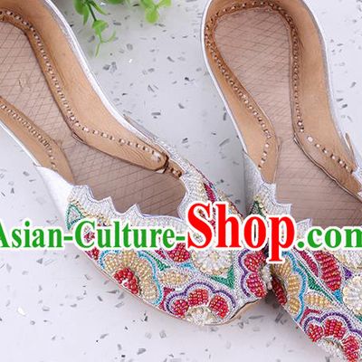 Asian Folk Dance Shoes Indian Handmade Embroidery Beads Argent Shoes Traditional Court Leather Shoes