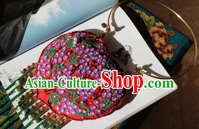 China Handmade Brass Necklet Accessories Traditional Cheongsam Embroidered Red Sachet Tassel Necklace China Handmade Brass Necklet Accessories Traditional Cheongsam Embroidered Red Sachet Tassel Necklace