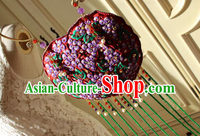 China Handmade Brass Necklet Accessories Traditional Cheongsam Embroidered Red Sachet Tassel Necklace China Handmade Brass Necklet Accessories Traditional Cheongsam Embroidered Red Sachet Tassel Necklace