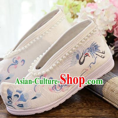 China National Embroidered Crane Shoes Traditional Hanfu Pearls Shoes Ancient Ming Dynasty Shoes