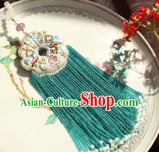 China Handmade Green Beads Tassel Necklet Accessories Traditional Cheongsam Embroidered Sachet Necklace China Handmade Green Beads Tassel Necklet Accessories Traditional Cheongsam Embroidered Sachet Necklace