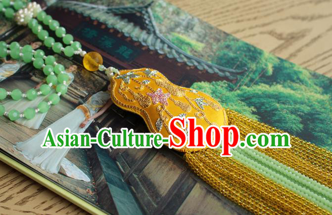 China Handmade Beads Tassel Necklet Accessories Traditional Cheongsam Embroidered Golden Gourd Sachet Necklace China Handmade Beads Tassel Necklet Accessories Traditional Cheongsam Embroidered Golden Gourd Sachet Necklace