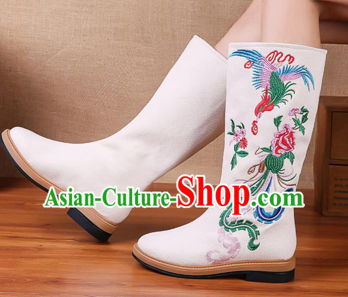 China Traditional Embroidered Phoenix Peony Shoes National Winter White Cloth Boots China Traditional Embroidered Phoenix Peony Shoes National Winter White Cloth Boots