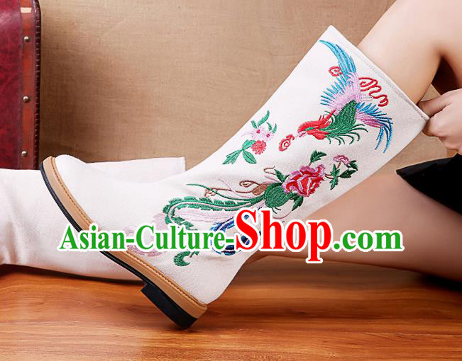 China Traditional Embroidered Phoenix Peony Shoes National Winter White Cloth Boots China Traditional Embroidered Phoenix Peony Shoes National Winter White Cloth Boots