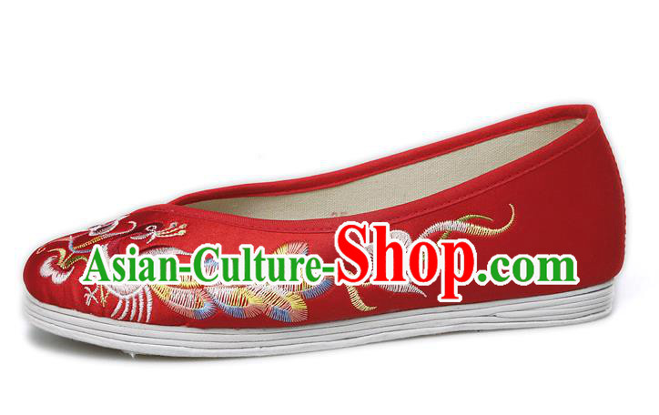 China Traditional Embroidered Phoenix Red Shoes National Wedding Bride Boots China Traditional Embroidered Phoenix Red Shoes National Wedding Bride Boots