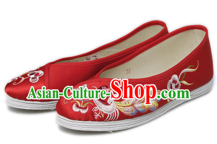 China Traditional Embroidered Phoenix Red Shoes National Wedding Bride Boots China Traditional Embroidered Phoenix Red Shoes National Wedding Bride Boots