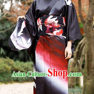 Asian Japan Woman Kurotomesode Kimono Costume Japanese Traditional Printing Crane Black Yukata Dress