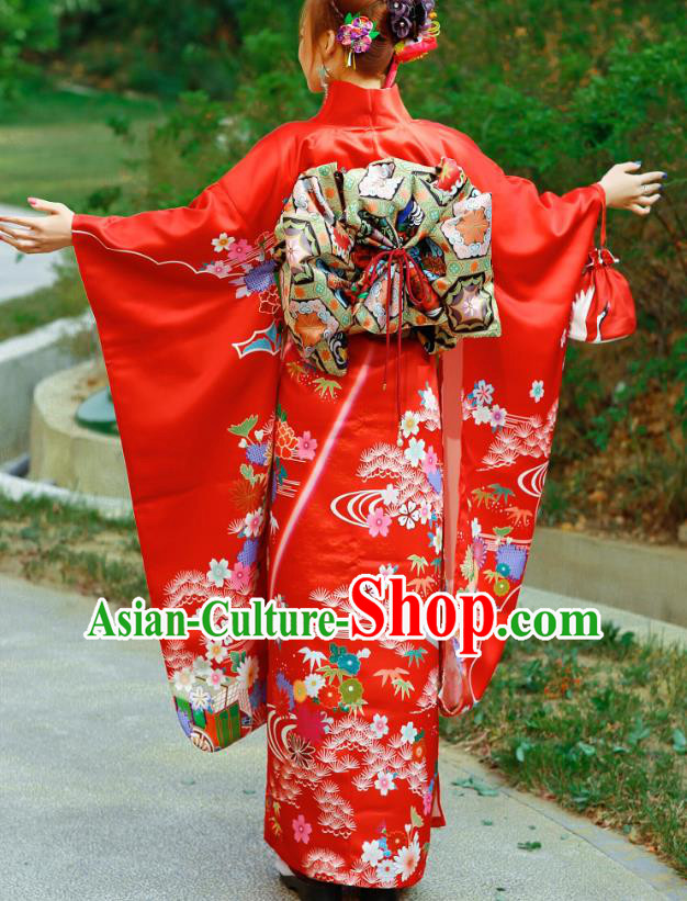Asian Japan Bride Furisode Kimono Costume Japanese Traditional Wedding Printing Chrysanthemum Red Yukata Dress Asian Japan Bride Furisode Kimono Costume Japanese Traditional Wedding Printing Chrysanthemum Red Yukata Dress