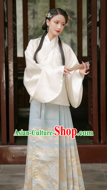 China Ancient Patrician Woman Hanfu Dress Traditional Ming Dynasty Noble Lady Historical Clothing China Ancient Patrician Woman Hanfu Dress Traditional Ming Dynasty Noble Lady Historical Clothing