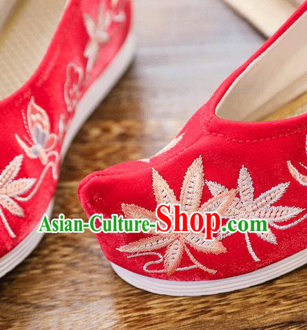 China Traditional National Woman Shoes Embroidered Maple Leaf Shoes Handmade Wedding Red Cloth Shoes China Traditional National Woman Shoes Embroidered Maple Leaf Shoes Handmade Wedding Red Cloth Shoes