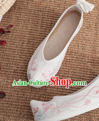 China Handmade White Bow Shoes Traditional Hanfu Shoes Embroidered Phoenix Shoes China Handmade White Bow Shoes Traditional Hanfu Shoes Embroidered Phoenix Shoes