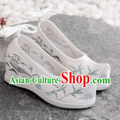 Chinese National Woman Shoes Traditional Hanfu White Satin Wedge Heel Shoes Embroidered Bamboo Leaf Shoes