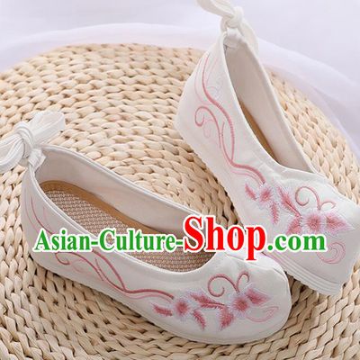 China Classical Dance White Cloth Shoes Embroidered Shoes Ancient Princess Hanfu Shoes