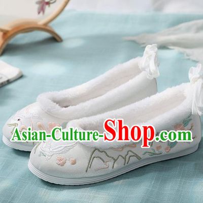 Chinese Traditional Hanfu Shoes White Cloth Shoes Embroidered Shoes National Woman Winter Shoes