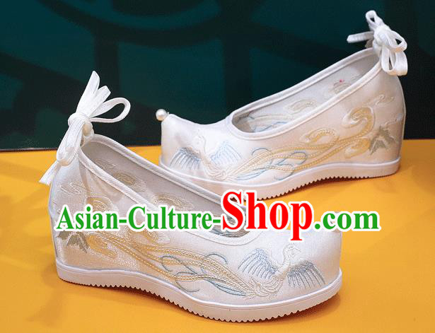 China Handmade Folk Dance Wedge Shoes Embroidered Phoenix Shoes Traditional Hanfu White Satin Shoes China Handmade Folk Dance Wedge Shoes Embroidered Phoenix Shoes Traditional Hanfu White Satin Shoes