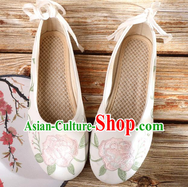 China Traditional Folk Dance Shoes Embroidery Peony Shoes National Female Shoes China Traditional Folk Dance Shoes Embroidery Peony Shoes National Female Shoes