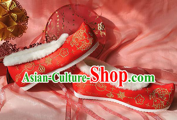 China Classical Xiuhe Wedding Shoes Traditional Hanfu Red Embroidered Shoes Ancient Bride Shoes China Classical Xiuhe Wedding Shoes Traditional Hanfu Red Embroidered Shoes Ancient Bride Shoes