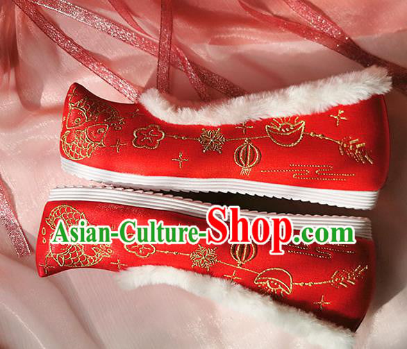 China Classical Xiuhe Wedding Shoes Traditional Hanfu Red Embroidered Shoes Ancient Bride Shoes China Classical Xiuhe Wedding Shoes Traditional Hanfu Red Embroidered Shoes Ancient Bride Shoes