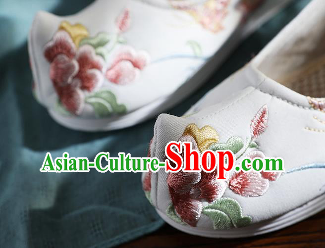 China Ancient Ming Dynasty Princess Shoes Traditional Hanfu Bow Shoes Embroidery Peony Butterfly Shoes China Ancient Ming Dynasty Princess Shoes Traditional Hanfu Bow Shoes Embroidery Peony Butterfly Shoes