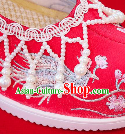 China Traditional Wedding Bride Shoes Handmade Pearls Tassel Wedge Shoes Red Embroidered Shoes China Traditional Wedding Bride Shoes Handmade Pearls Tassel Wedge Shoes Red Embroidered Shoes