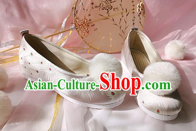China Ancient Princess Shoes Classical Pink Brocade Shoes Traditional Hanfu Embroidered Peacock Feather Shoes China Ancient Princess Shoes Classical Pink Brocade Shoes Traditional Hanfu Embroidered Peacock Feather Shoes
