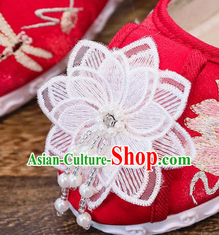 China Embroidered Lotus Shoes Handmade Folk Dance Shoes Traditional Wedding Lace Flower Shoes China Embroidered Lotus Shoes Handmade Folk Dance Shoes Traditional Wedding Lace Flower Shoes